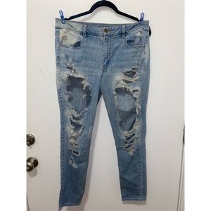 American Eagle Outfitters Size 14 Ripped Jeans